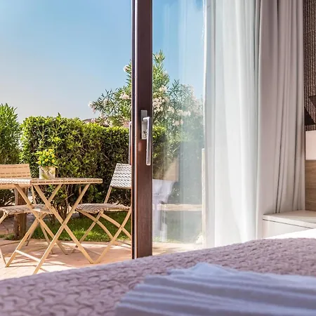 Relais Del Borgo- Domo Guest house