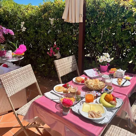 Guest house Relais Del Borgo- Domo 3*