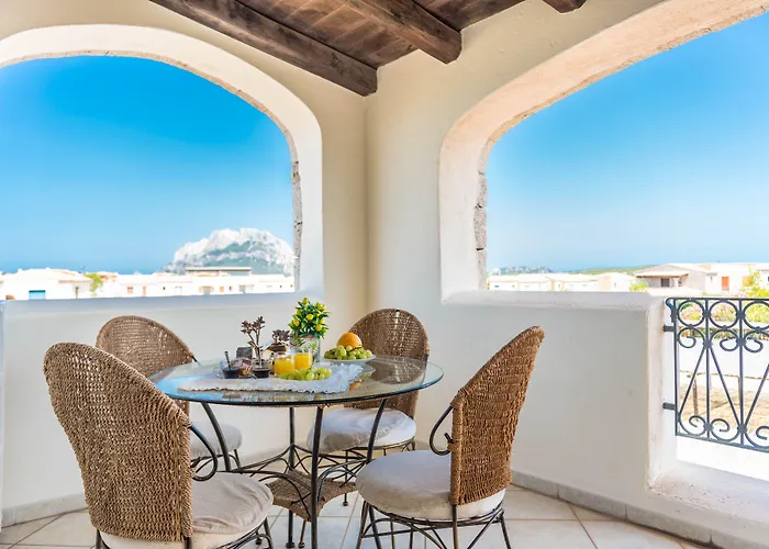 Relais Del Borgo- Domo Porto San Paolo (Sardinia)
