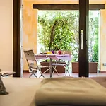 Guest house Relais Del Borgo- Domo Porto San Paolo (Sardinia)