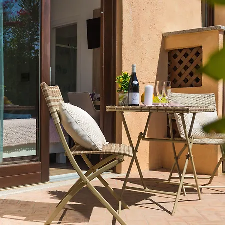 Relais Del Borgo- Domo Guest house Porto San Paolo (Sardinia)