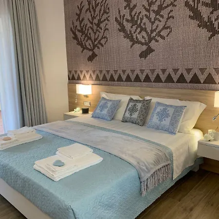 Relais Del Borgo- Domo Vendégház Porto San Paolo