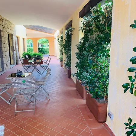 Relais Del Borgo- Domo Porto San Paolo (Sardinia)