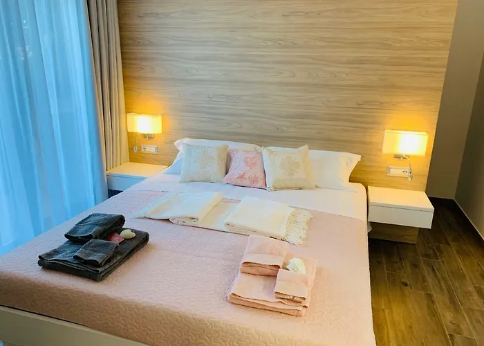 Relais Del Borgo- Domo 4*