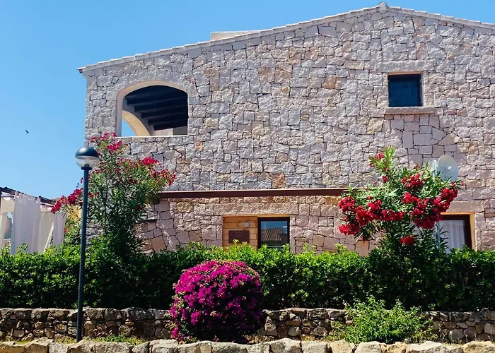 Relais Del Borgo- Domo بيت ضيافة 4*
